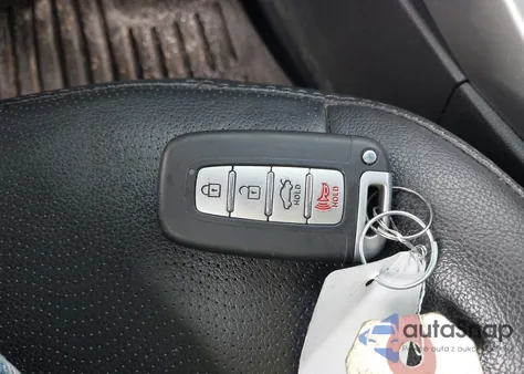 2013 Hyundai Elantra Limited из США, поврежденный, VIN 5NPDH4AE4DH424186